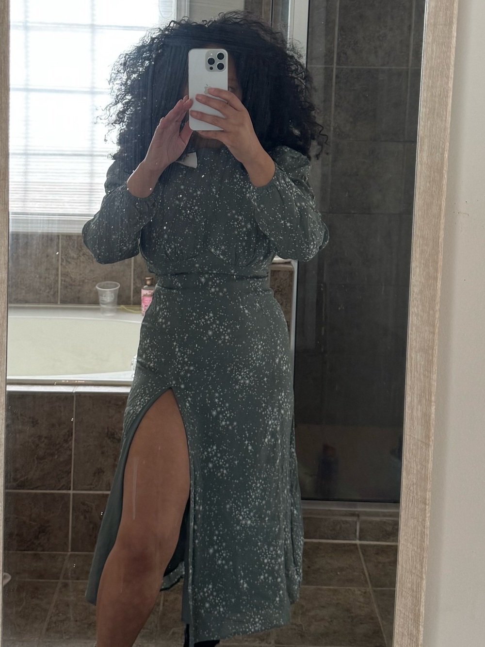 H&M Green Speckled Long Sleeve Midi Dress with High Slit